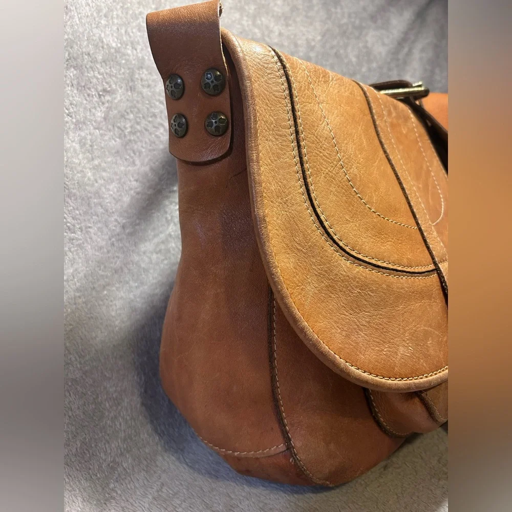 Patricia Nash Barcelona Heritage Saddle Bag - Picture 4 of 11